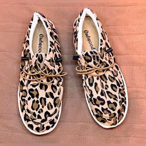 Outwoods leopard print shoes